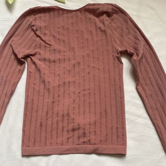 𝅺⭐️FREE People Lucky You Scoop Neck Layering Top⭐️ - Picture 9 of 10